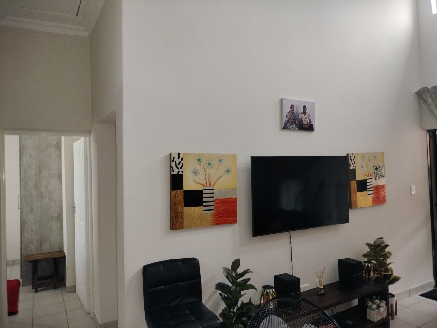 To Let 3 Bedroom Property for Rent in Waterval East North West
